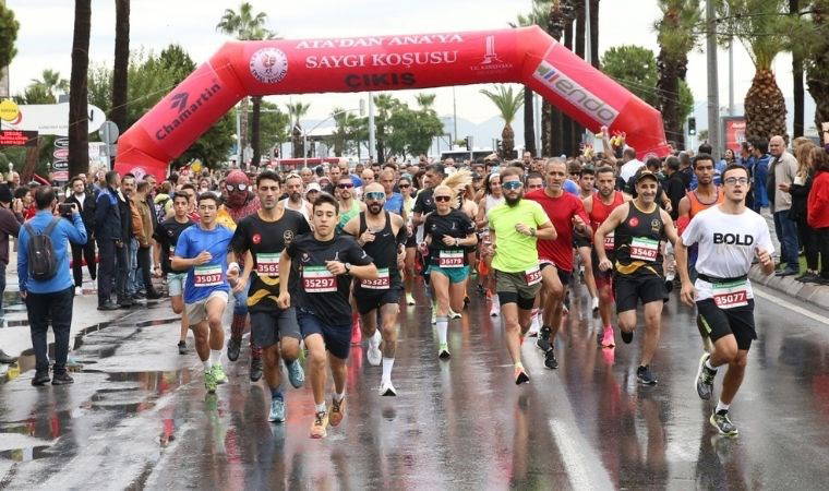 İzmirliler bu yıl Ata’dan Ana’ya ormanlar için koşacak