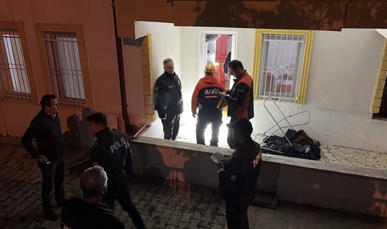 Isparta'da bir öğrenci yurdunda çakmak gazı tüpleri patladı: 1 öğrenci yaralandı