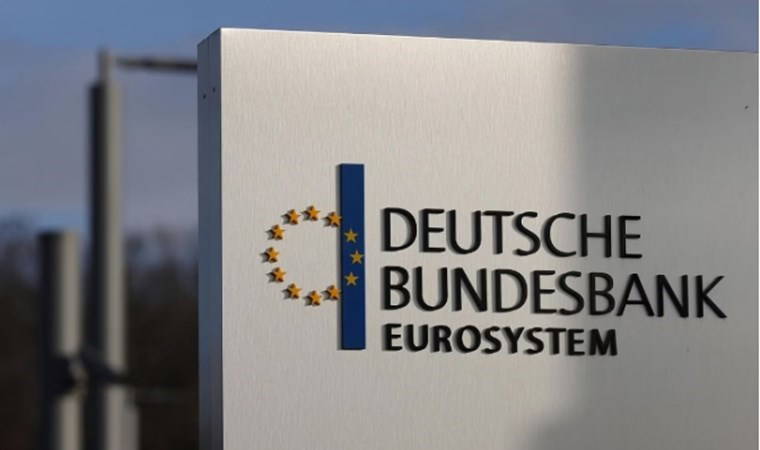 Bundesbank'tan ekim ayı raporu: 'Alman ekonomisi yavaşlıyor, resesyon riski kapıda'
