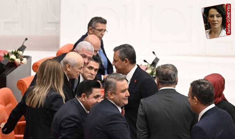 Özel’in Bahçeli’yle diyaloğu, ‘dış kamuoyuna mesaj’ olarak değerlendirildi