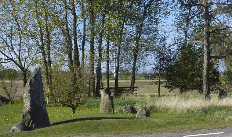 Arkeologlar, 'gizemli' Viking mezarı keşfetti