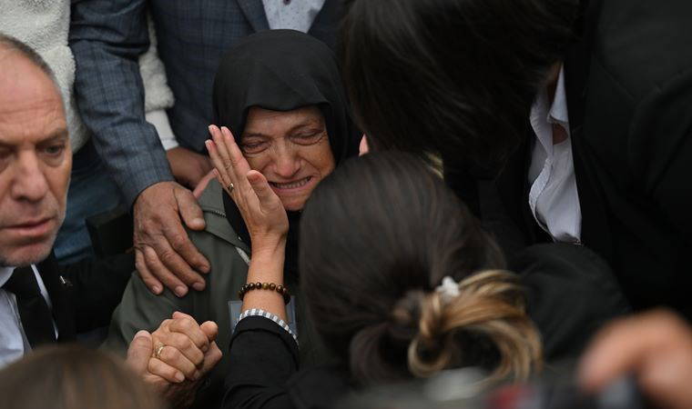 Anne Ateş'e küfür etti