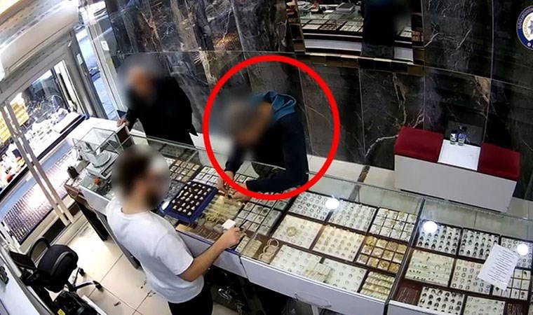 Müşteri gibi girdiği kuyumcu dükkanından 9️0 bin TL'lık altın kolye çaldı