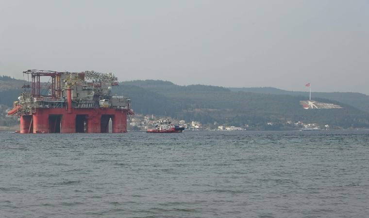 Çanakkale Boğazı, gemilere tek yönlü kapatıldı!