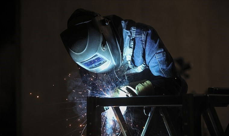 Müzakereler sonuç verdi: Almanya'da metal işçilerine zam