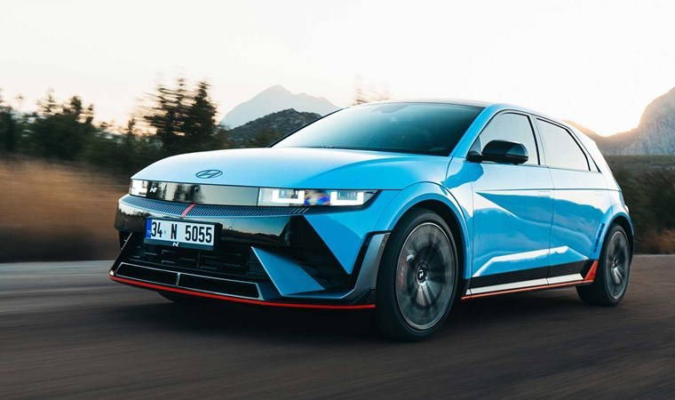 Hyundai'nin ilk tam elektrikli performans modeli IONIQ 5 N Türkiye'de satışta