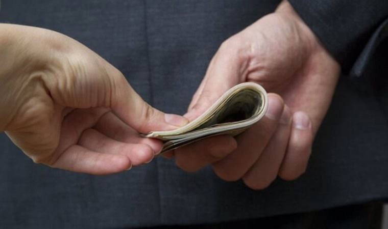 Pozantı Belediyesi'nde rüşvet aldığı öne sürülen 1 kişi gözaltına alındı