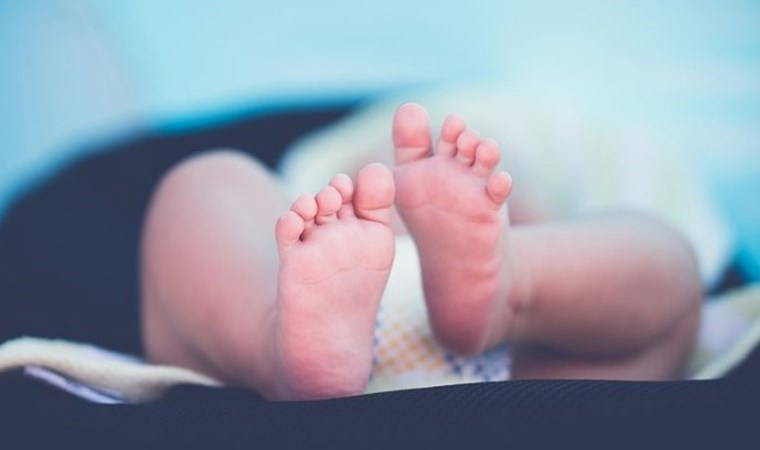 İstanbul'da korkunç olay... Biberonla tiner içirilen bebek öldü: Anne tutuklandı!