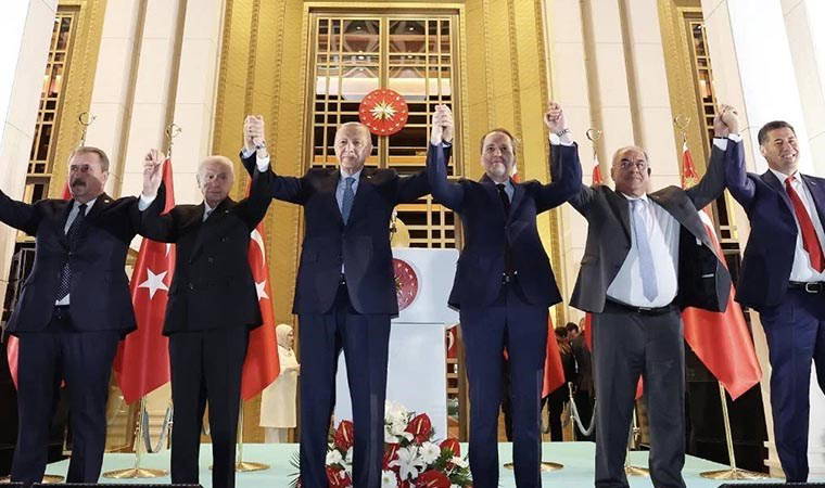 Cumhur'da 'teğmen' çatlağı