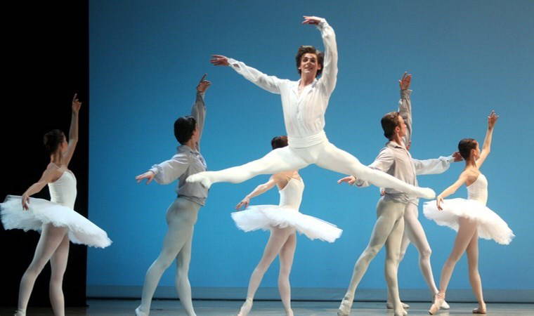 'Binanın beşinci katından yere düştü...'