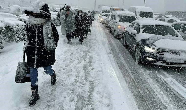 İstanbul için saat verildi