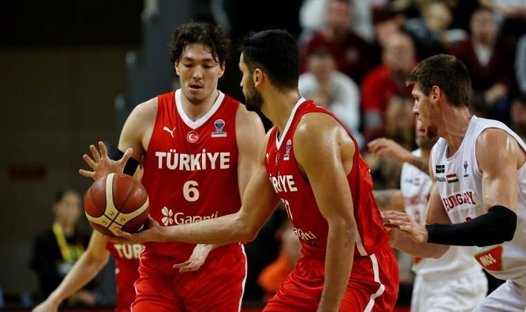 EuroBasket biletini kaptı