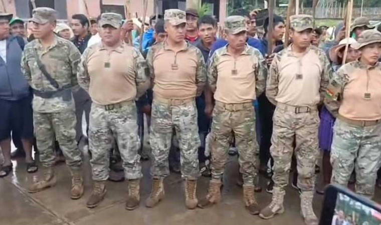 Bolivya'da gerilim tırmanıyor: Yüzlerce asker rehin alındı