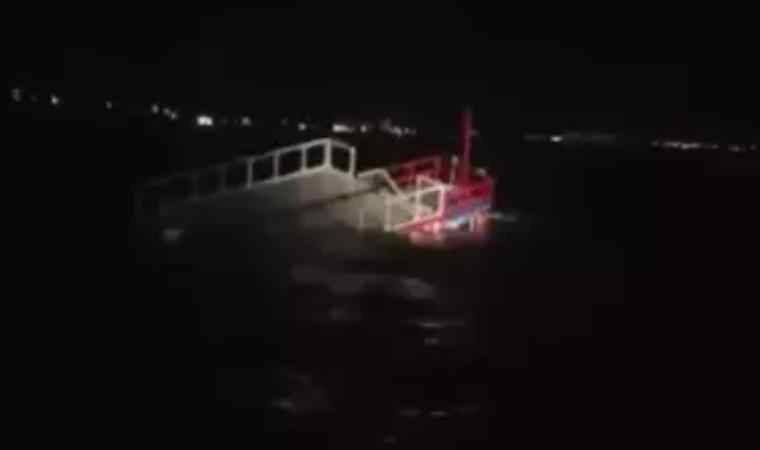 Adana'da su alan balıkçı teknesi battı