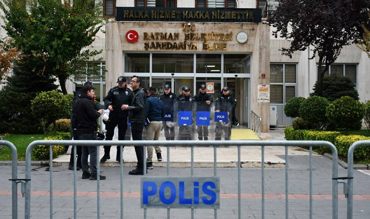 DEM Parti'den flaş 'kayyum' açıklaması! Gülistan Koçyiğit: 'Adı konulmamış bir OHAL rejimi!'