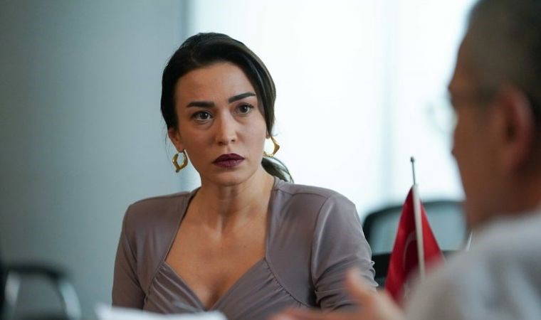 'Bahar'ın Rengin'i Ecem Özkaya kendisine gelen mesajları ifşaladı!