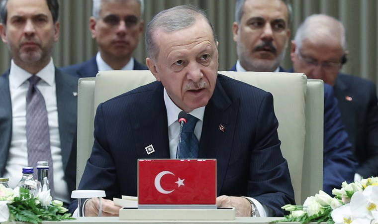 Erdoğan'dan 'ortak Türk alfabesi' açıklaması: 'Tarihi bir adım, 34 harften oluşuyor' İşte alfabeye eklenecek yeni harfler...