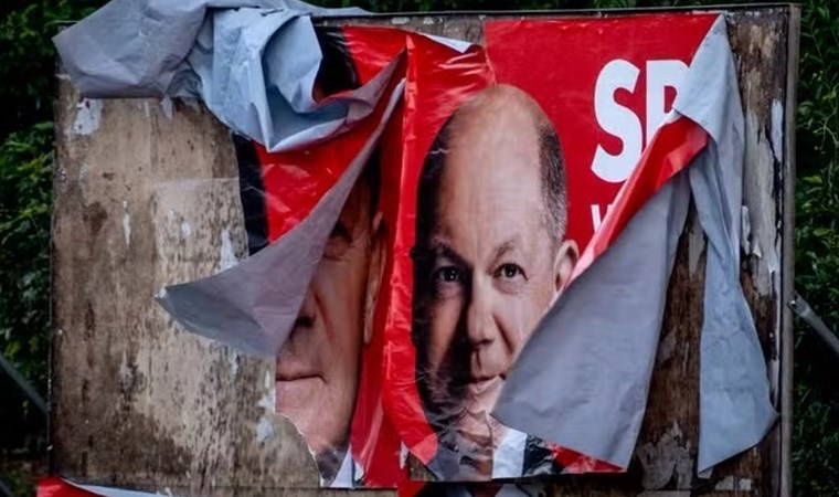 Almanya'da 'erken seçimin' ayak sesleri: Uzmanlar tarih verdi