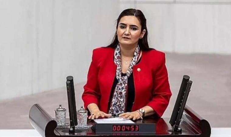 Memurların servisini kaldırmıştı...