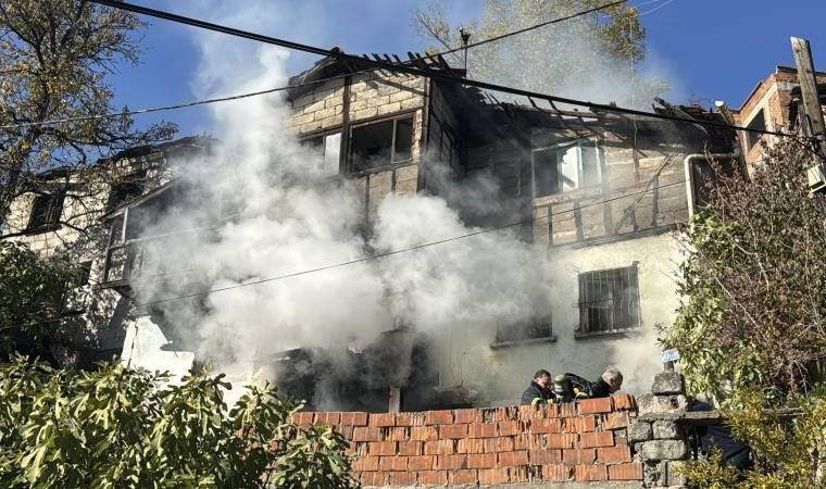 Karabük'te çöp ev yangını