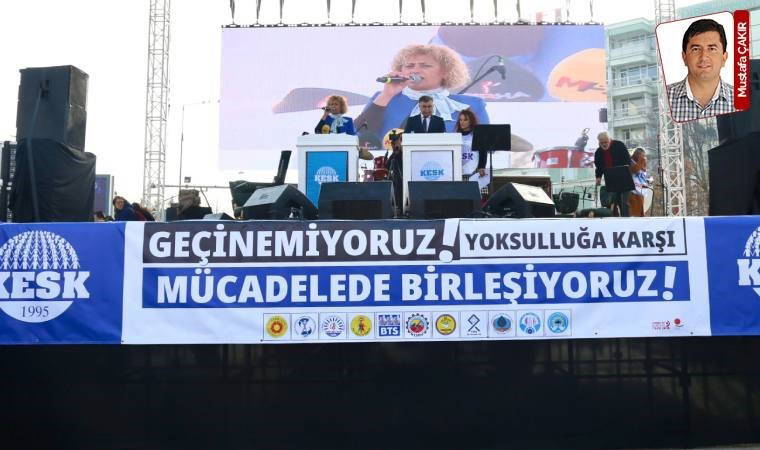 KESK‘in mitinginde bir araya gelen emekçiler, ‘Geçinemiyoruz’ diyerek isteğini haykırdı