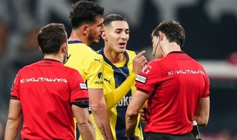 Fenerbahçe'ye Mert Müldür'den kötü haber!