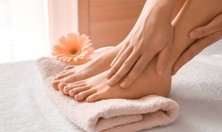 Ayak sağlığınız yaşam kalitenizi etkiliyor: Ayaklarda sık görülen 6 cilt problemi