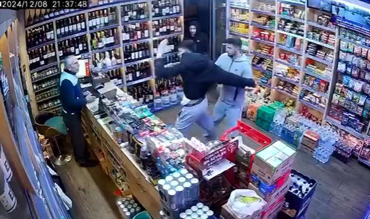 İstanbul'da 'sahte içki sattın' kavgası: Sevgilisi hastaneye kaldırılınca tekel bayisini bastı, dayak yedi!