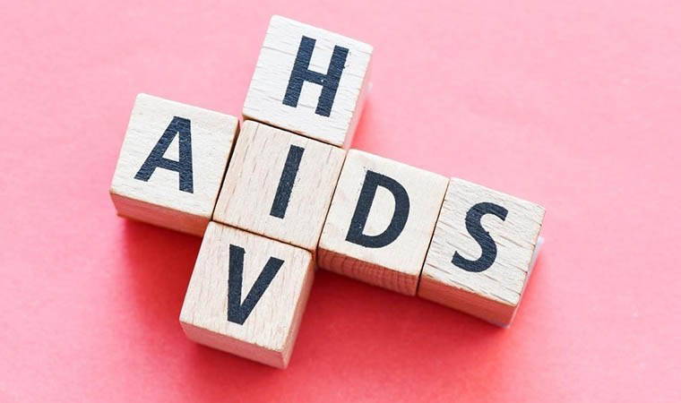 AIDS şüphesinde ilk adım: Test yaptırmak için bilmeniz gerekenler!