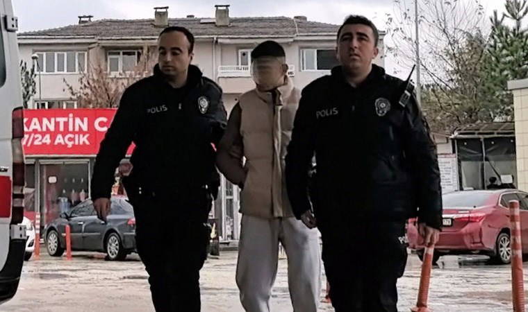 Bursa'da 'evlat' dehşeti: 'Küfür ettiği' iddiasıyla babasını 6 yerinden bıçakladı!