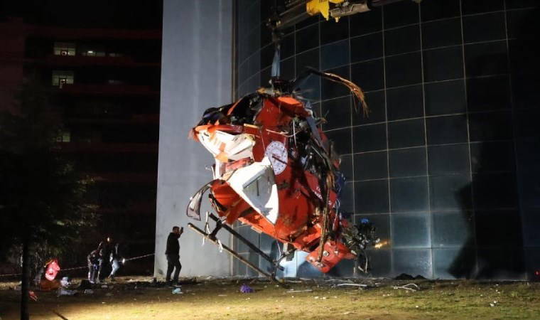 4 kişi hayatını kaybetmişti... Muğla'da düşen helikopterin enkazı kaldırıldı