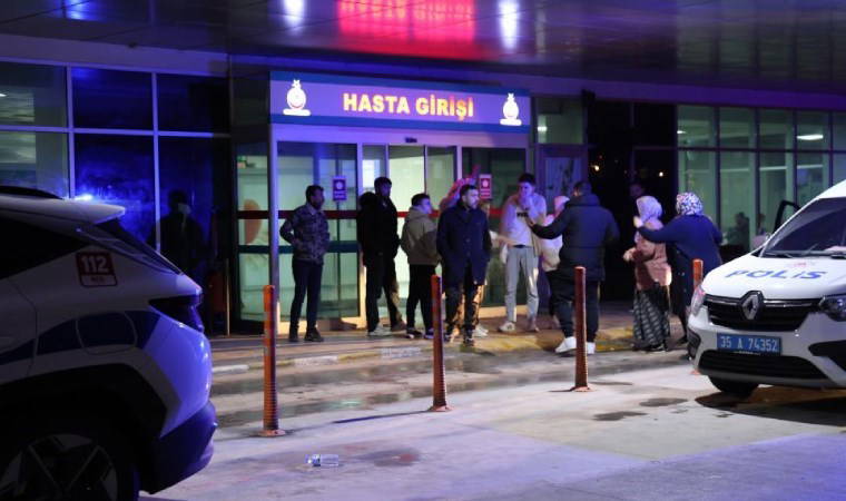 İzmir’de iki grup arasında bıçaklı kavga: Çok sayıda yaralı var!