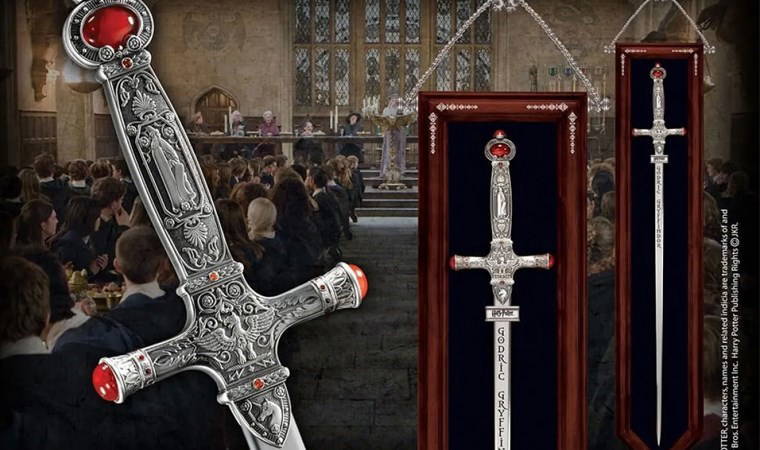 Japonya’nın silah yasası Harry Potter’a engel oldu: Godric Gryffindor’un kılıcı yasaklandı