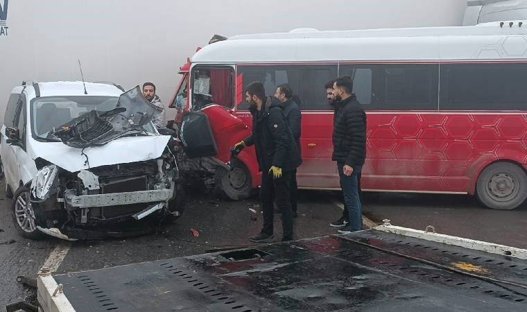 Bitlis'te zincirleme kaza... Çok sayıda yaralı var!