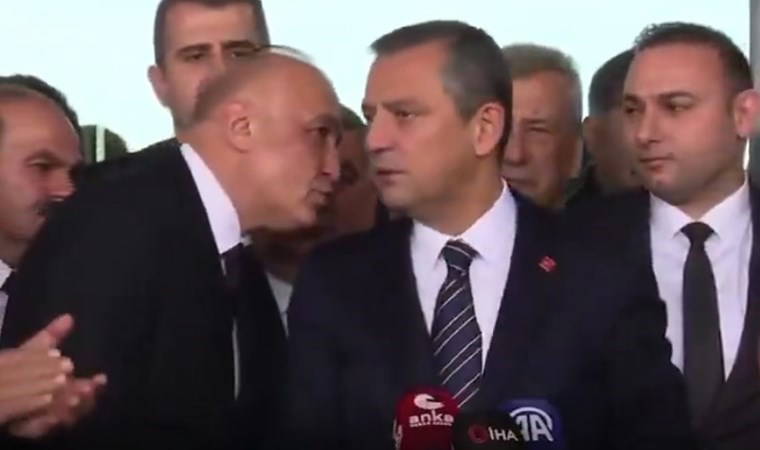 Özgür Özel, milletvekili Melih Meriç'e sinirlendi: 'Dur abi ya biliyorum'