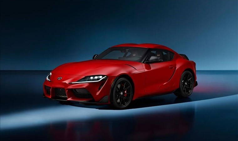 Toyota GR Supra modellini yeniledi: 435 beygir gücünde!