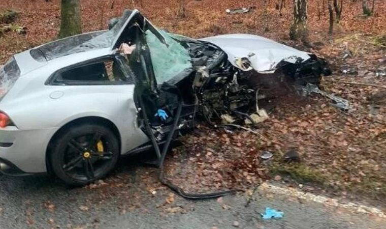 Yıldız futbolcu Michail Antonio trafik kazası yaptı