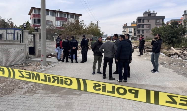 2 gün, 2 cinayet! Mersin'de aile katliamı: Eşini ve oğlunu katletti, intihara kalkıştı!