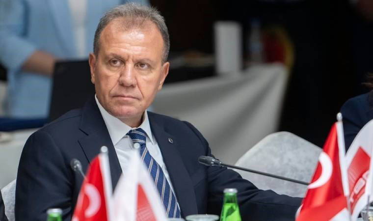 Mersin Büyükşehir Belediye Başkanı Vahap Seçer’den Suriyeliler için 'geri dönüş' mesajı