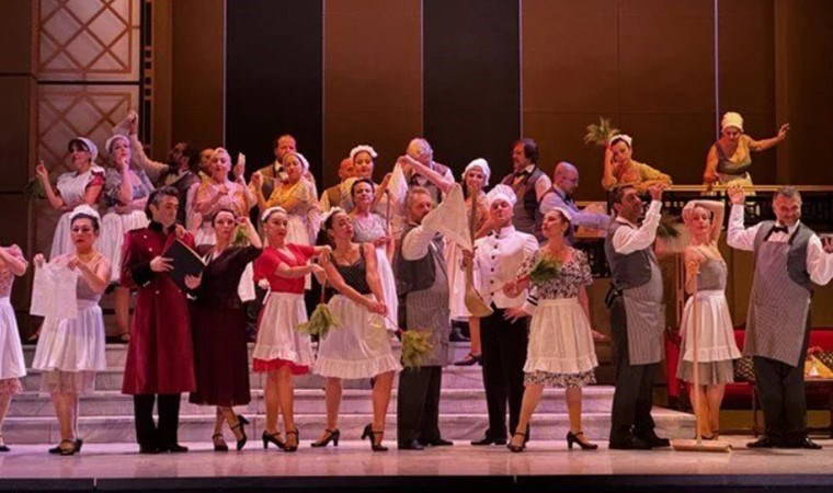 Bugünden itibaren sanatseverlerle buluşacak