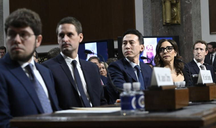 ABD Senatosu'nda 'çocuk istismarı' sorgusu: Zuckerberg özür diledi