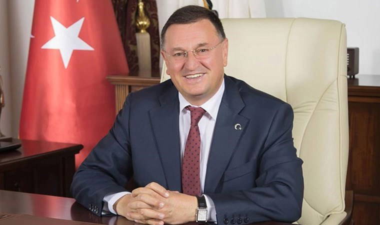 Lütfü Savaş’tan eleştirilere yanıt: Ben tartışılacak aday değilim!