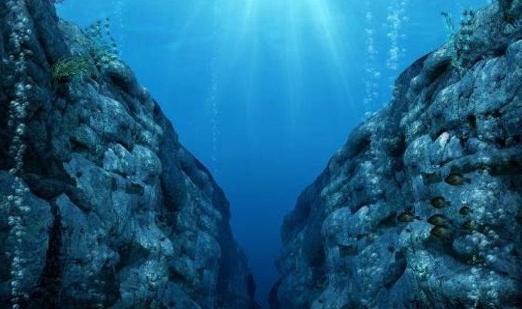 Dünyanın en derin yeri: Mariana Çukuru... Buraya düşen tek kişi Türk