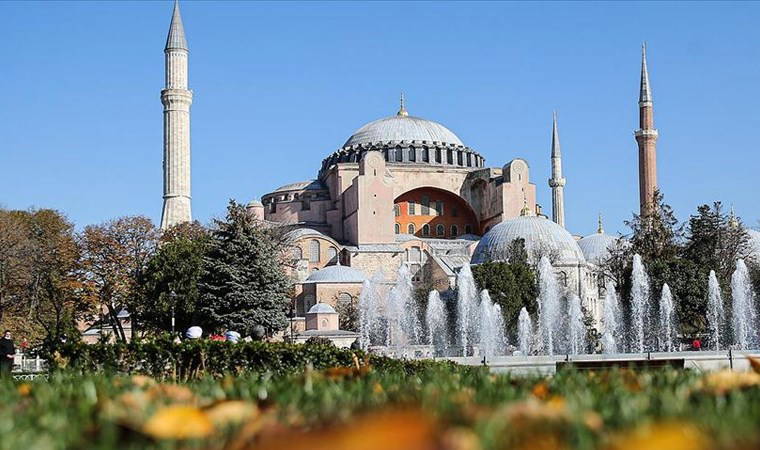 Ayasofya'daki proje ve uygulamalara yönelik Bilim Kurulu toplantısı yapıldı