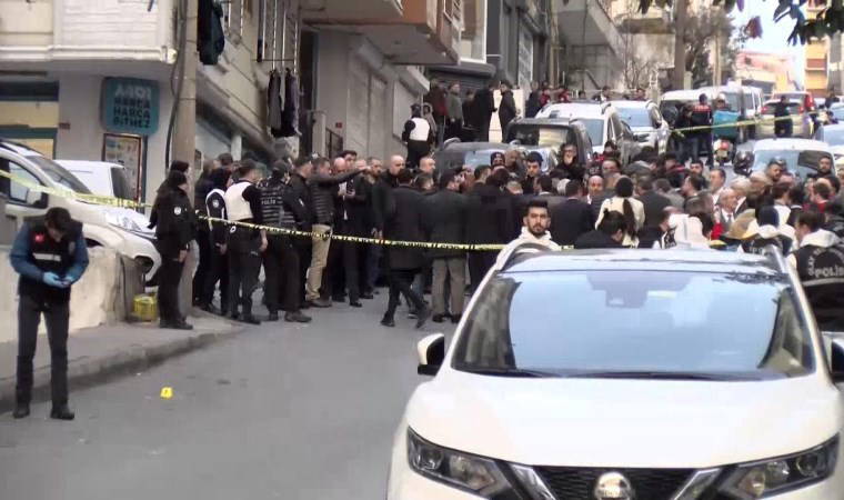 AKP'li Aziz Yeniay'ın seçim çalışmaları sırasında gerçekleşen saldırıda yeni ayrıntılar... O görüntüler ortaya çıktı!