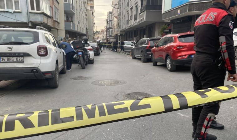 AKP'li Yeniay'ın seçim çalışmaları sırasında düzenlenen saldırıya siyasiler tepki gösterdi: 'Saldırıyı lanetliyorum'