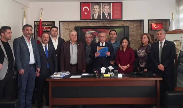 'Partimize ağza alınmayacak sözler sarf etti'