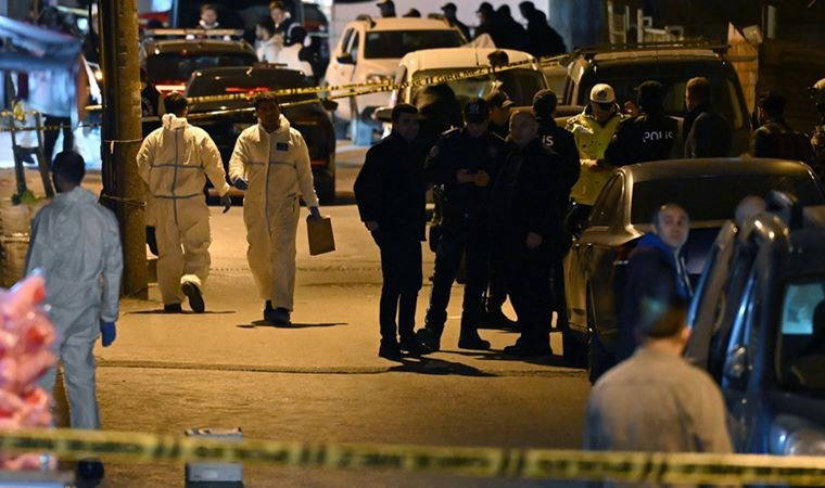 Son dakika... Küçükçekmece'de AKP'nin seçim çalışması sırasında silahlı saldırı: 12 kişi gözaltında