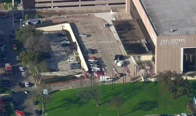 Teksas'ta kiliseye silahlı saldırı: Saldırgan vuruldu