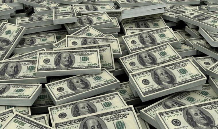 Dünyanın en zengin kadını, bir günde milyarlarca dolar kaybetti